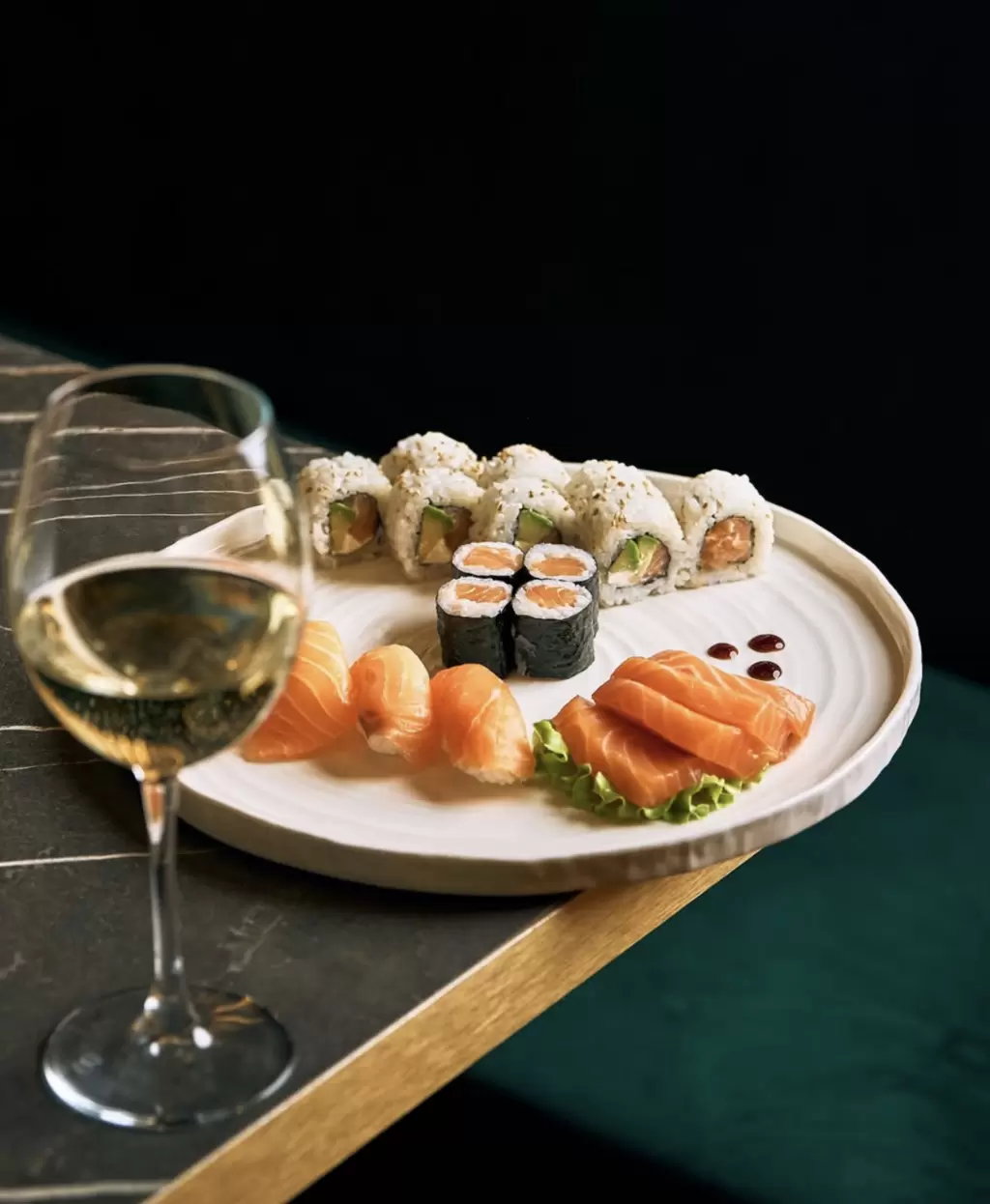 Restaurant image 8878